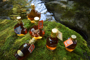 Maple syrup glass containers