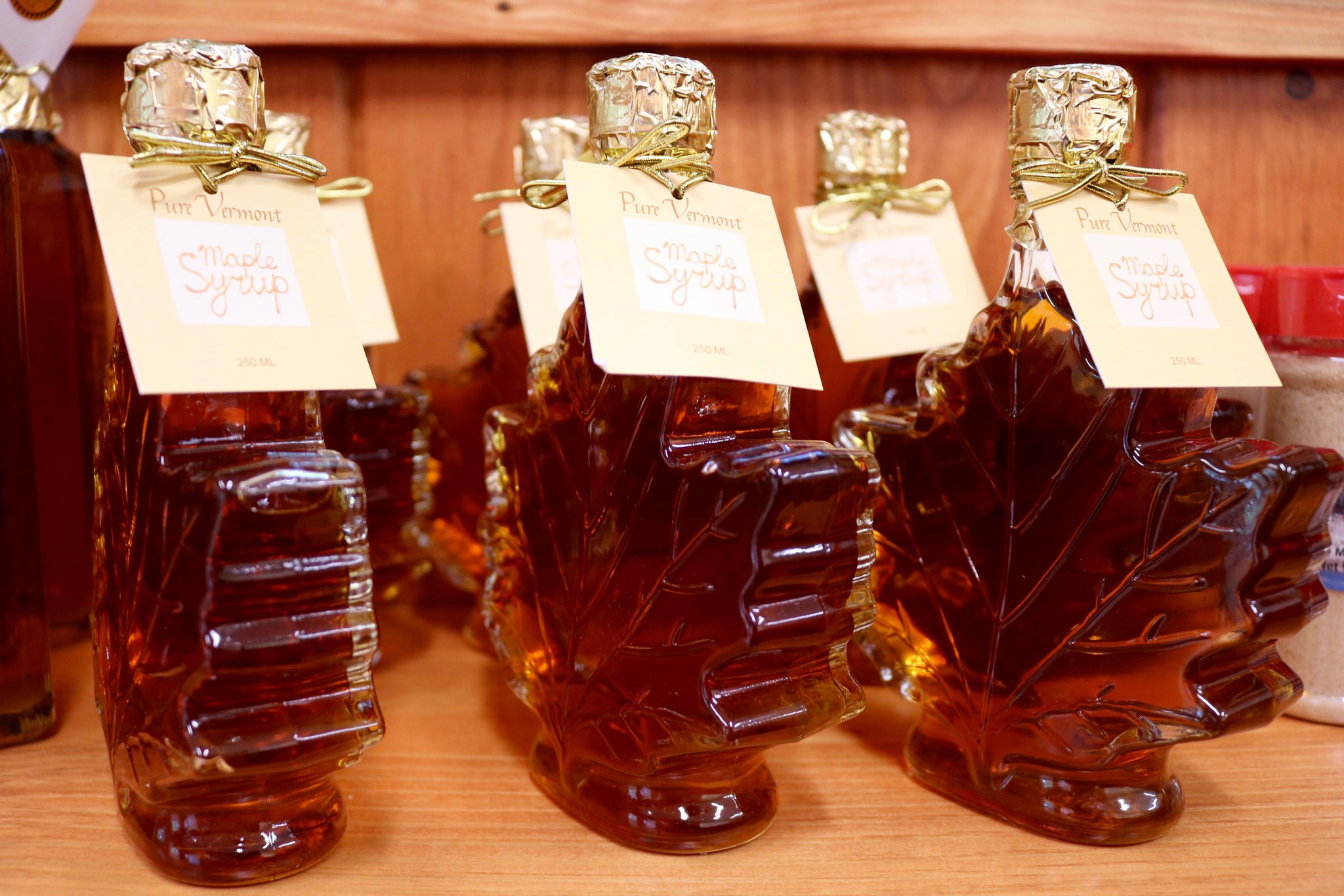 Maple Leaf Glass Bottle Maple Syrup